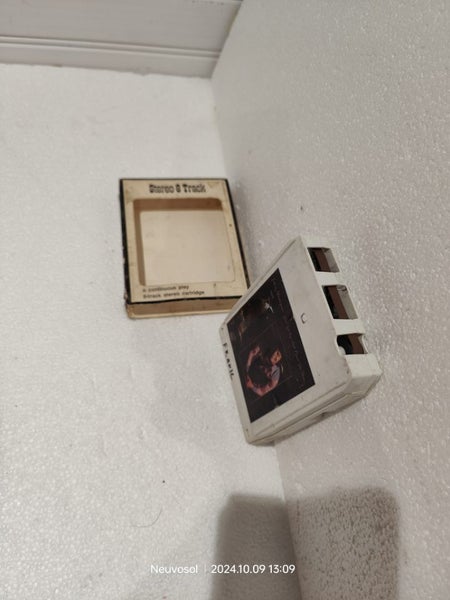 WOW Vintage Johnny Rodriguez Just Get Up and Close the Door 8-Track Cartridge Carousel 3