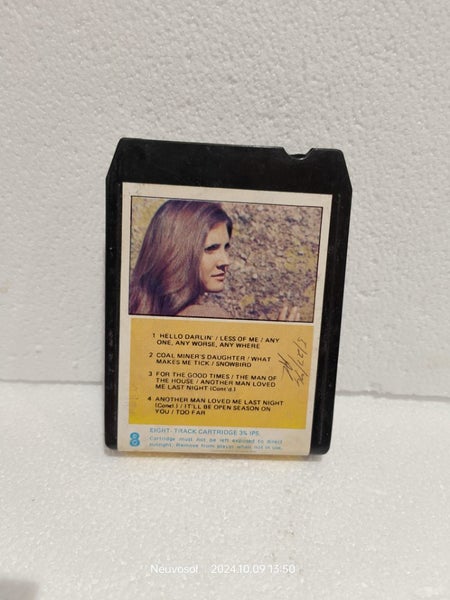 Loretta Lynn Coal Miner's Daughter ( 8-Track Tape ) Carousel 1