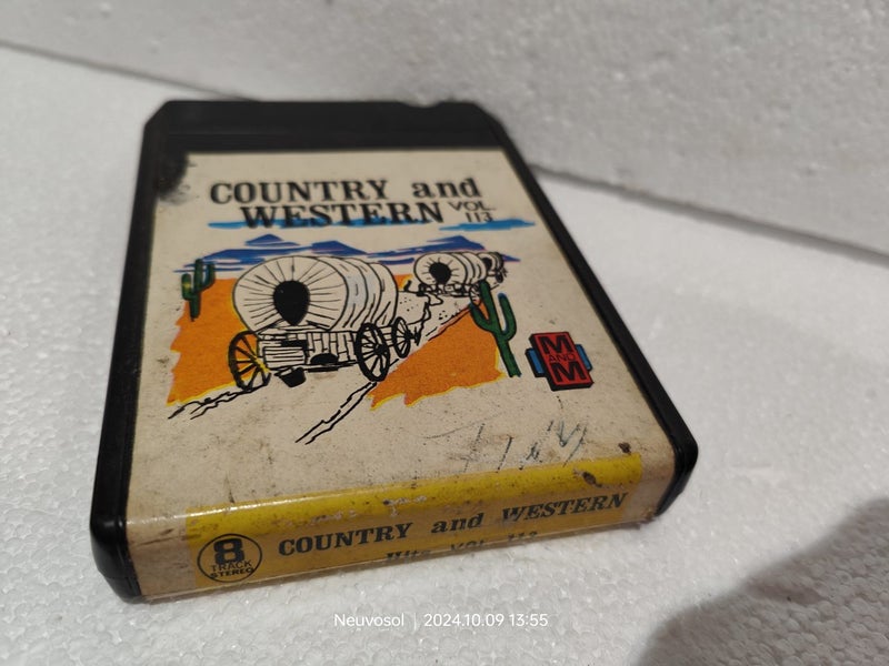 Retro - Country and Western Volume 113 ( 8-Track Tape ) Carousel 1