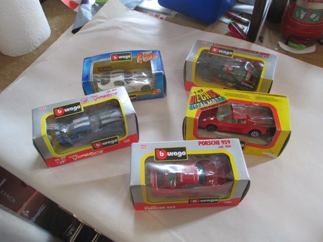 BURAGO FERRARI , PORSCHE , DODGE ETC X 5 MODELS BOXED Carousel 1