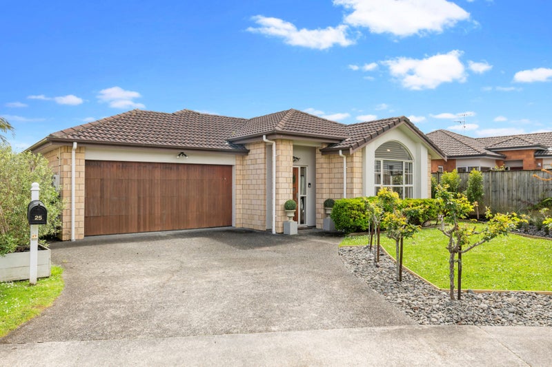 25 Stamford Crescent, Flat Bush, Manukau City, Auckland