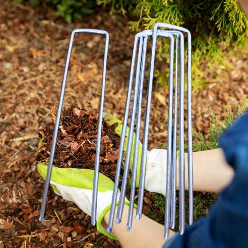Weed Mat Pins 127mm, (5 inch) 25 Pack Carousel 2