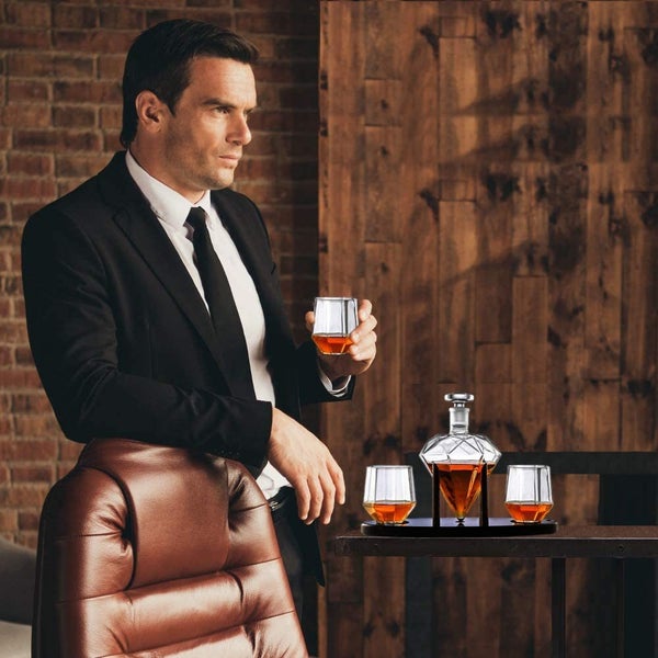Whiskey Decanter With Two Glass (OVER STOCKED)63617777284994112