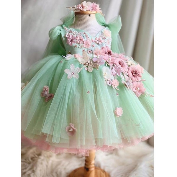 2024 New Children's Princess Evening Gown Sleeveless Pearls Appliques Design ... Carousel 1