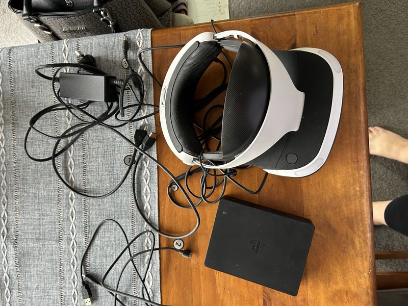 Playstation VR Carousel 1