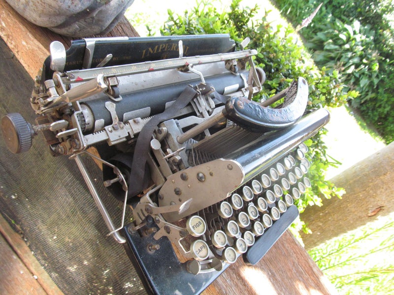 RARE ANTIQUE IMPERIAL MODEL D TYPEWRITER 1923 Carousel 2