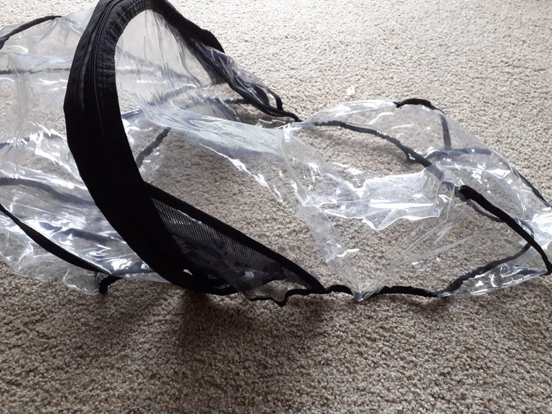 Phil n Teds baby carrycot winter cover Carousel 1