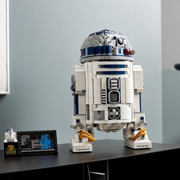 LEGO 75308 Star Wars - R2-D2 Lucasfilm 50th Anniversary Carousel 2