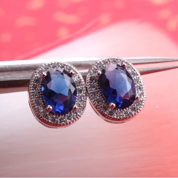 CRAZY PRICE! Gorgeous 925 Simulated Emerald and Diamond Oval Stud Earrings Carousel 2