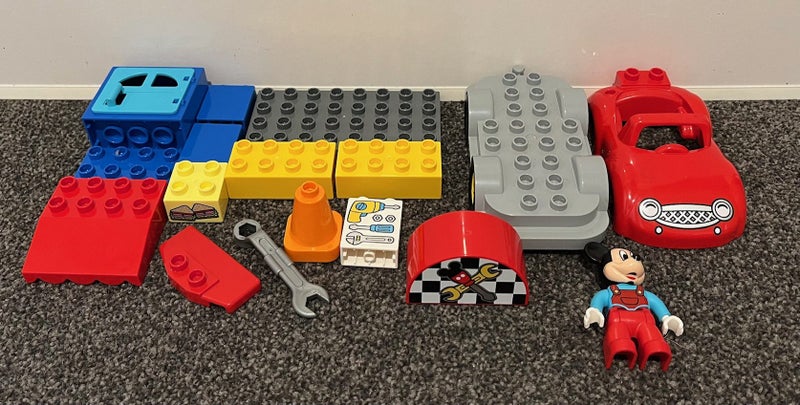 Duplo - Mickey's Workshop Carousel 2