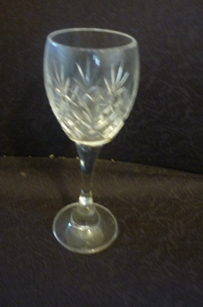 SET OF 6 CRYSTAL SHERRY GLASSES Carousel 2