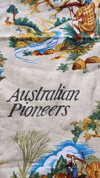 ~" Pioneer Park Museum Kangaroo Valley NSW Linen-Cotton Vintage Tea Towel "~ Carousel 1