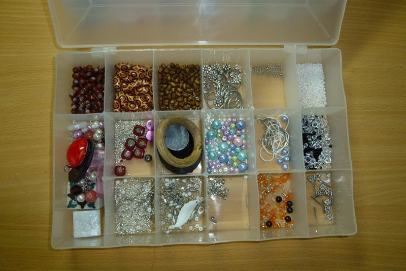 Bead Craft Set - make your own jewellery and crafts, includes bead making book Carousel 2