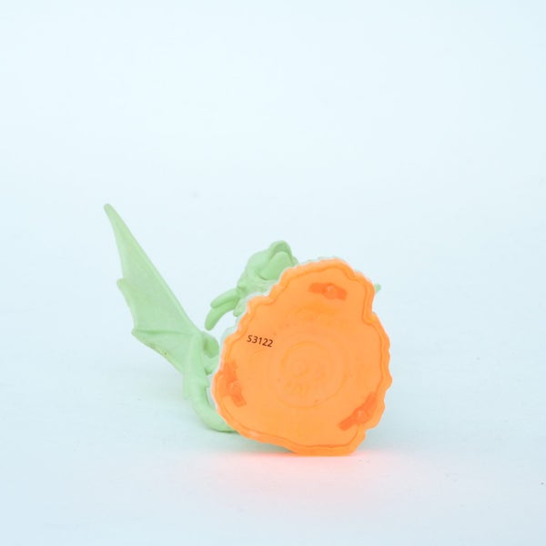 Skylanders Giants - RARE VARIANT Cynder - GLOW IN THE DARK - Cinder Carousel 7