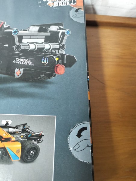 LEGO Technic Neom McLaren Carousel 6