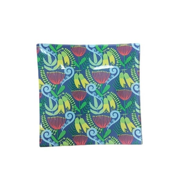 Home Decor New Zealand Floral Design 15cm Glass Plate - In Gift Pack Carousel 1