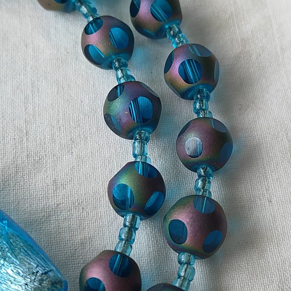 Stunning Aurora Borealis Cut Glass Bead Necklace Carousel 1