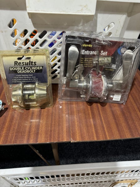 New Entrance locks. X2 Carousel 2