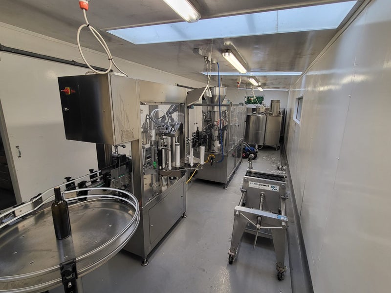 Wine Plate Filter Carousel 1