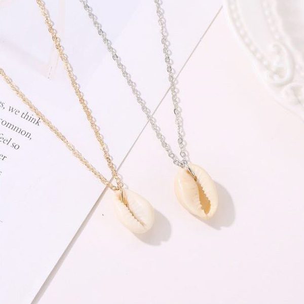 FLASH SALE!! Pretty Silver Shell Pendant and Chain Necklace Carousel 1