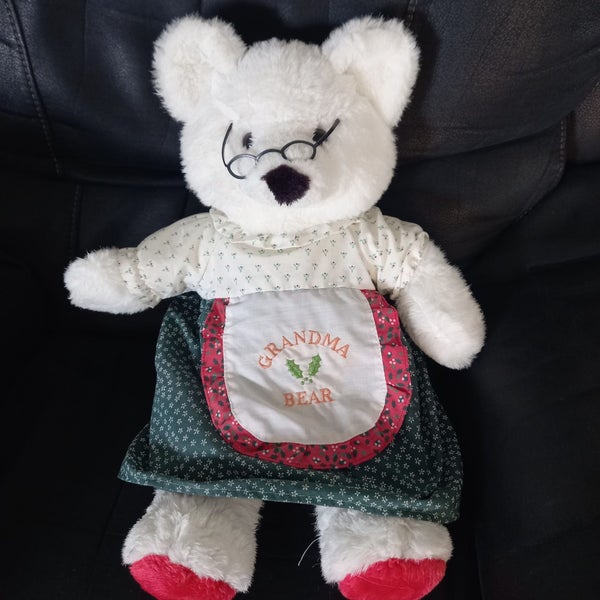 FARMERS SANTA BEAR - GRANDMA BEAR Carousel 1