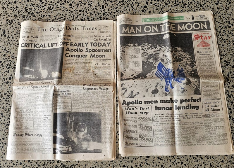 1969 Moon Landing Newspapers - ODT & The Evening Star Carousel 1
