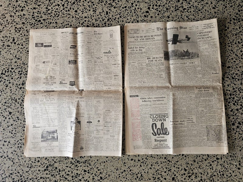1969 Moon Landing Newspapers - ODT & The Evening Star Carousel 2