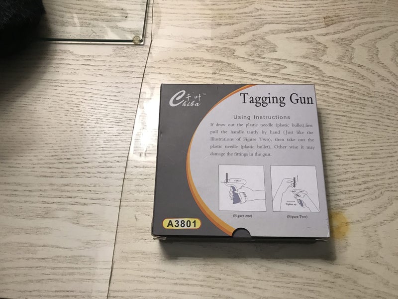 Tagging Gun & hook pin Carousel 4