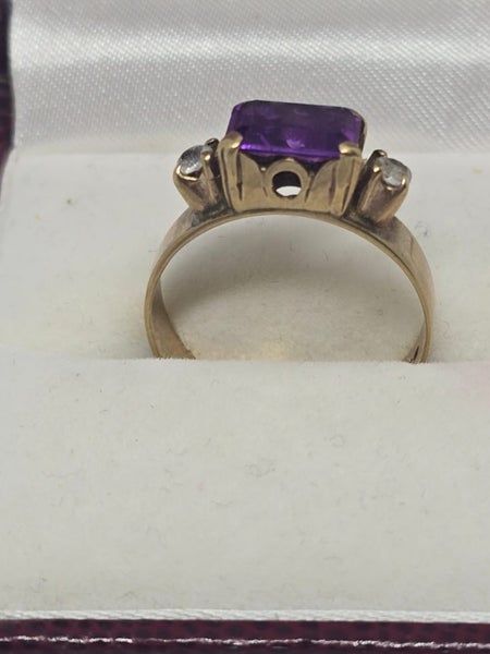 Vintage Amethyst Ring Carousel 2