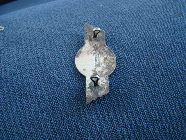 Old New Zealand "Marton Municipal Band" Enamel Cap Badge Carousel 3