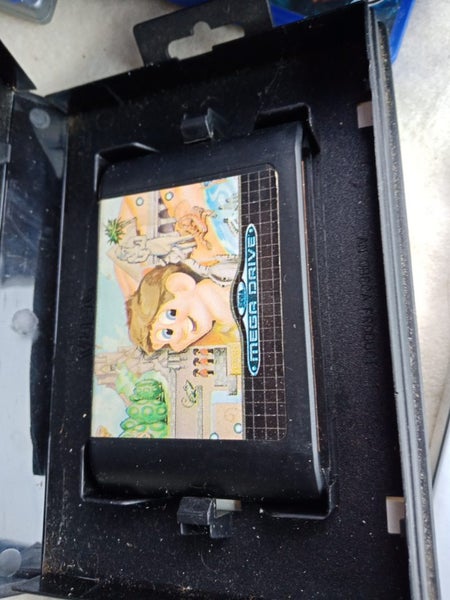 Alex the kid in the enchanted castle Sega mega drive game Carousel 2