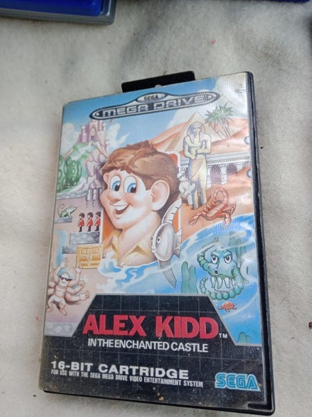 Alex the kid in the enchanted castle Sega mega drive game Carousel 1