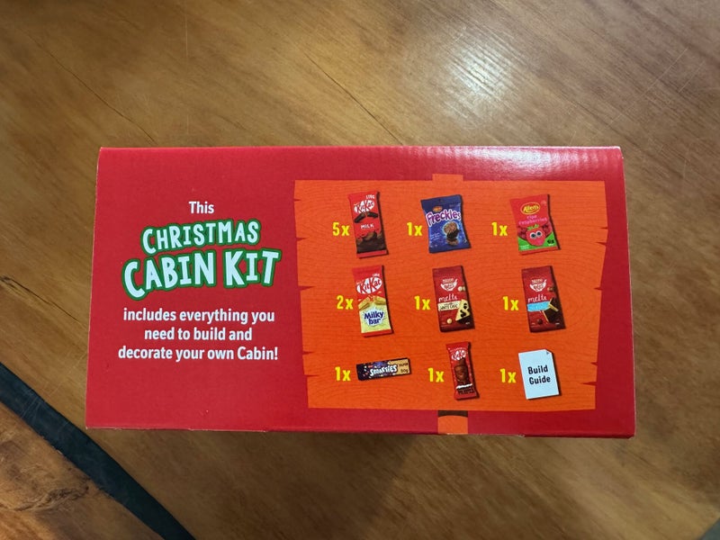 KitKat Christmas Cabin Kit Jumbo Sized 2.1kg Carousel 2