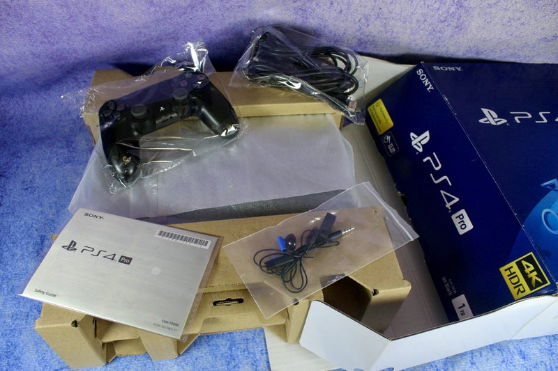 Sony PlayStation 4 Pro 1TB Pristine mint condition PS4 boxed "GREAT BARGAIN $399 Carousel 1
