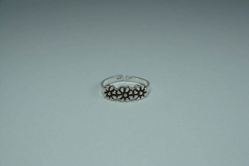 Toe Ring | Adjustable | Daisy Trio | 925 Sterling Silver #679 Carousel 2