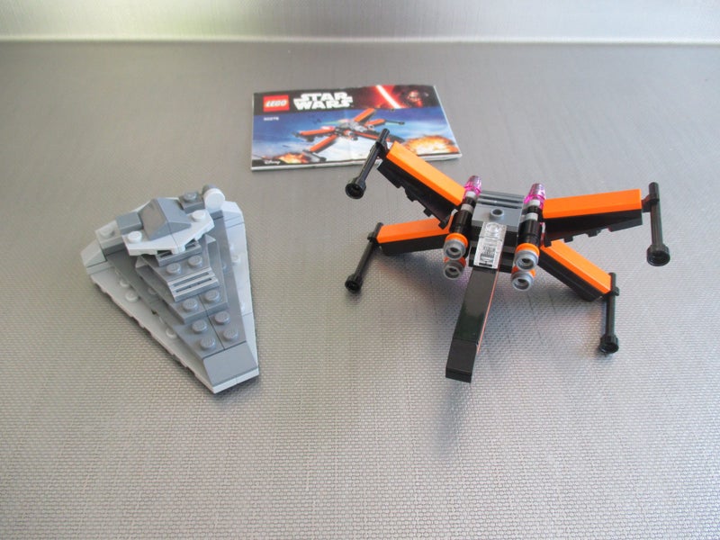Lego Star Wars First Order Star Destroyer & Poe's X-Wing Fighter Carousel 1