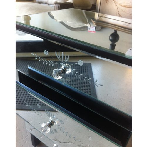 Venetian Patterned 3 Drawer Bedside Table *40% OFF* Last Floor Model Carousel 2