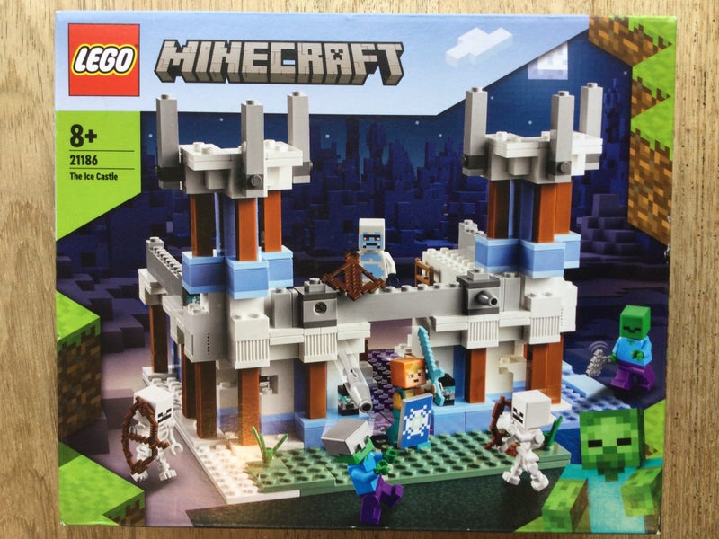 LEGO Minecraft The Ice Castle 21186 - New and unopened Carousel 1