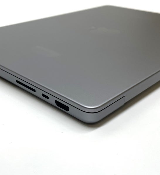 MacBook Pro M1 PRO 14" Carousel 19