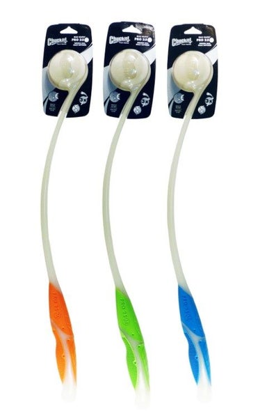 CHUCKIT! PRO MAX LAUNCHER 25M GLOW IN THE DARK Carousel 1