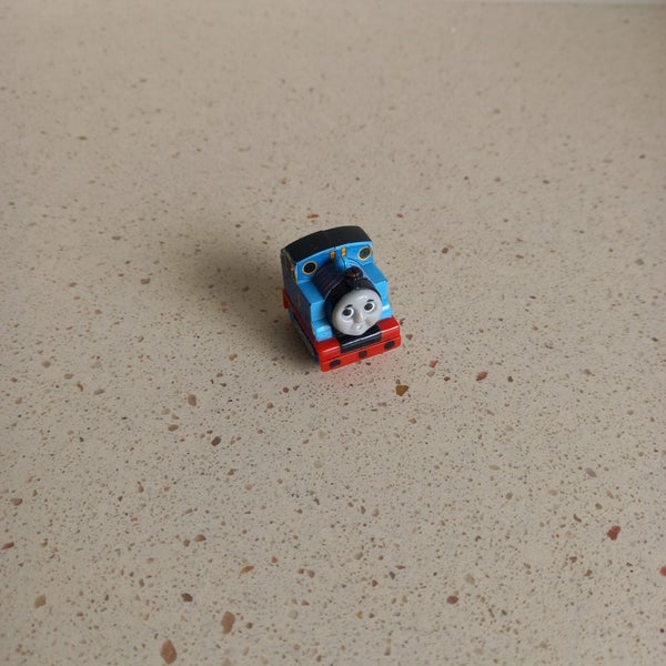 4 x Thomas the Tank Engine Toys Carousel 2