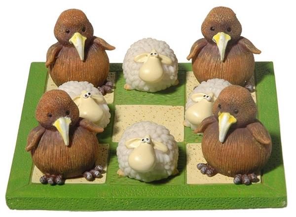 Tic Tac Toe / Noughts & Crosses - KIWI VS SHEEP Carousel 1