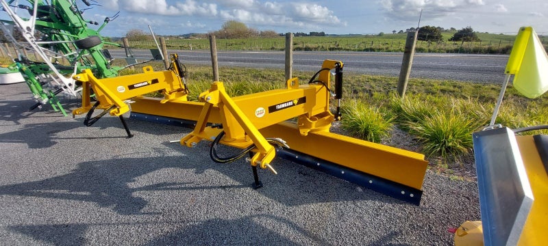NEW 2.4M Contractor Grader Blade $13995+GST Carousel 4