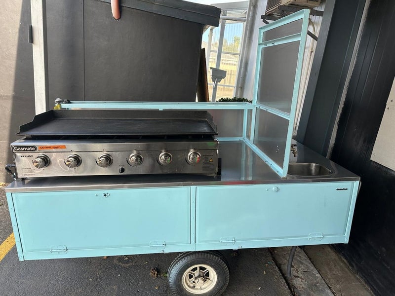 Food cart/food trailer Carousel 1