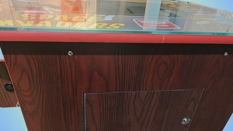 Cocktail Arcade Machine,3 sided model, local made. vatical+ horizontal Carousel 7