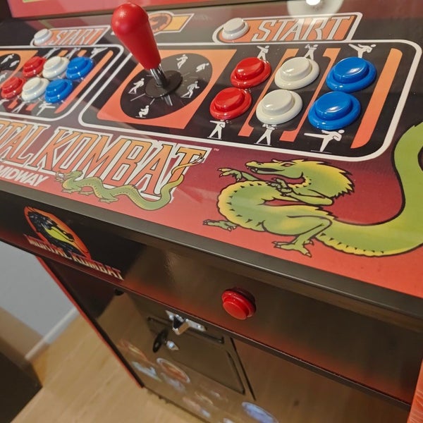 27inch Upright Arcade Machie, dedicated artwork, local made, plywood. pc system Carousel 9