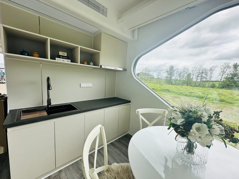 Modern Prefabricated Mobile Space Pod Homes Carousel 19