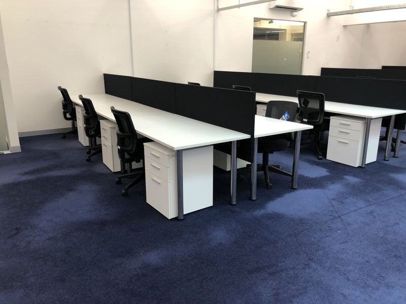 20 x White Desk- FREE DELIVERY @ BUY NOW PRICE ( Auckland) Carousel 2