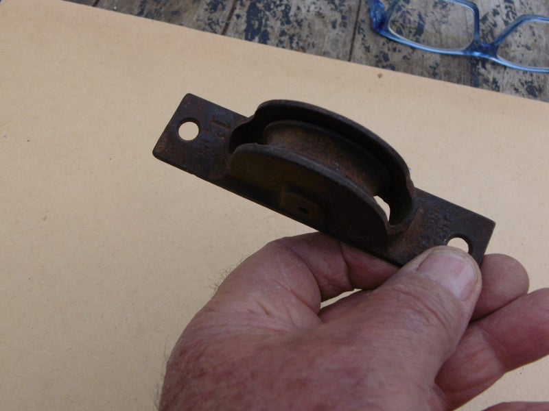 WINDOW PULLEY WHEEL Carousel 2