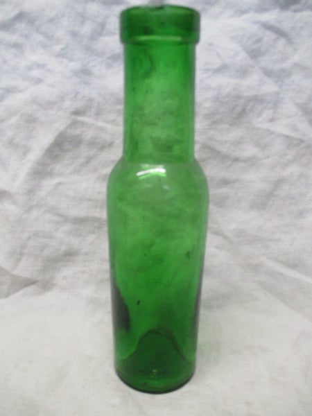 Vintage Bottle Green - BT9 6252 Carousel 1